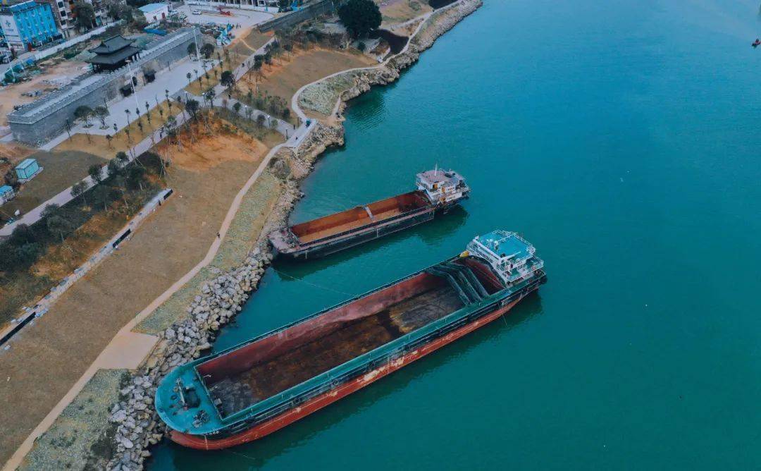 贵港这个新晋网红公园要火了!_郁江