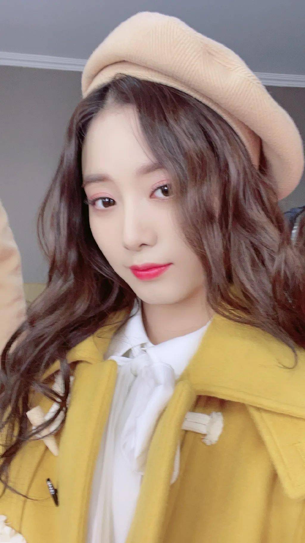 手机壁纸徐艺洋