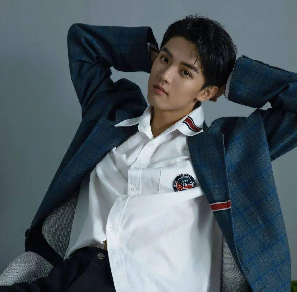 【微信头像】周峻纬