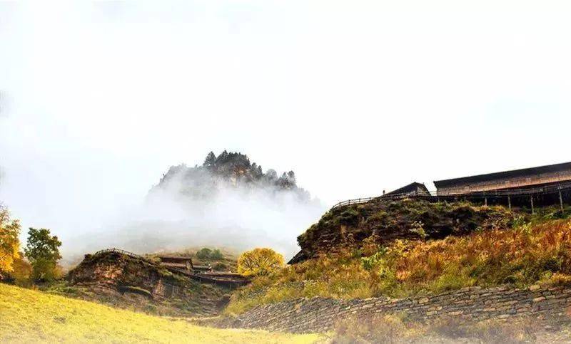 岳家寨人口_平顺岳家寨(3)