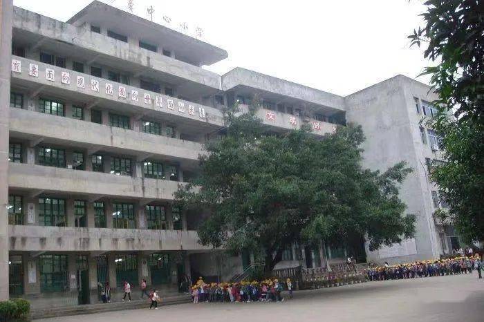 颜值爆表马鼻中心小学新校区正式投入使用