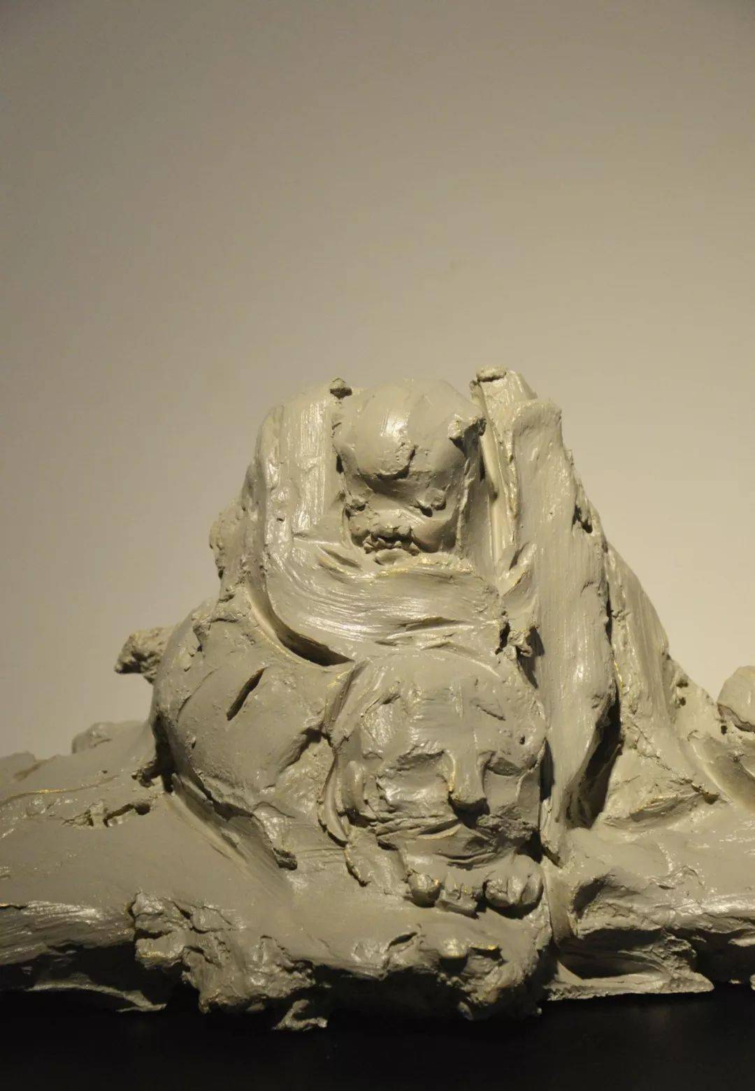 刘其琛雕塑作品笔墨的变化写意的精神