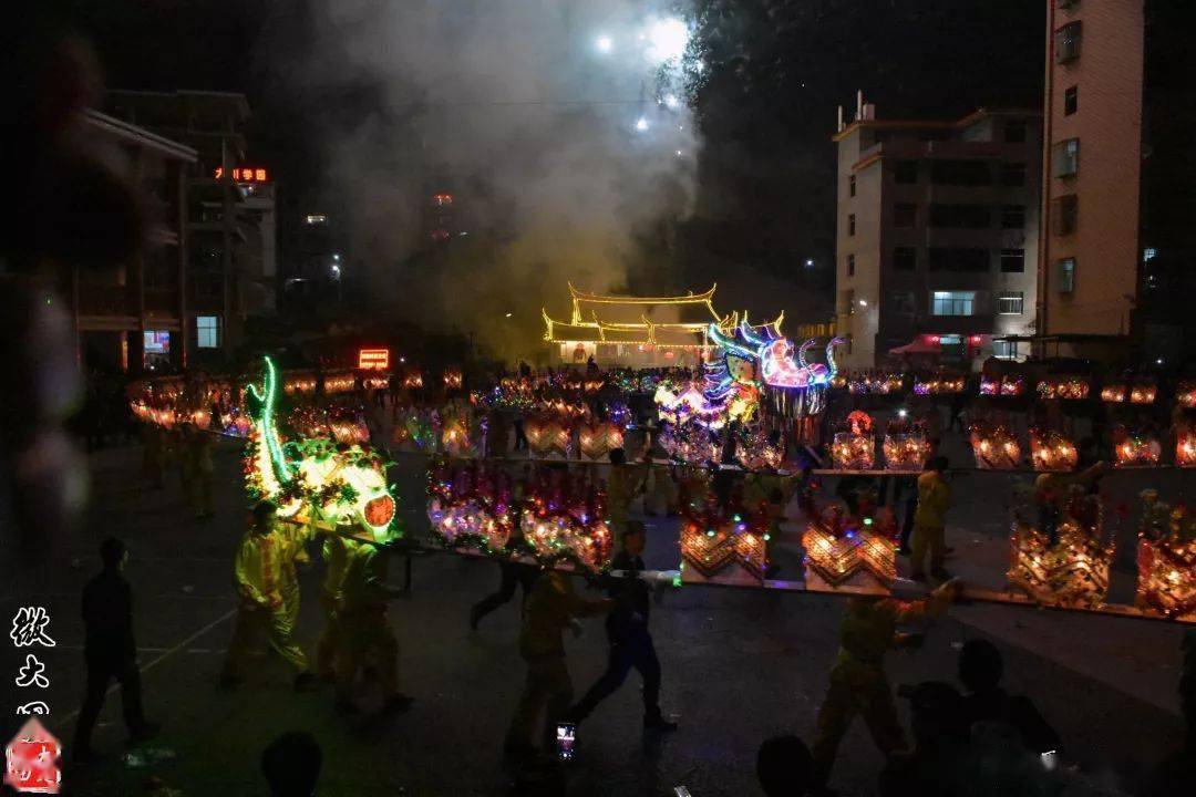 【回忆】航拍福建·大田·温镇板凳龙!_龙身