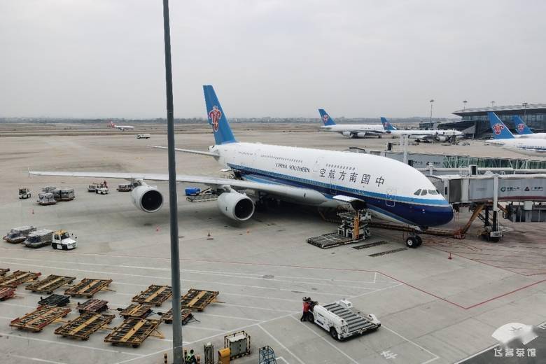 票价1k多的公务舱之旅广州飞成都a380双层大飞机真过瘾