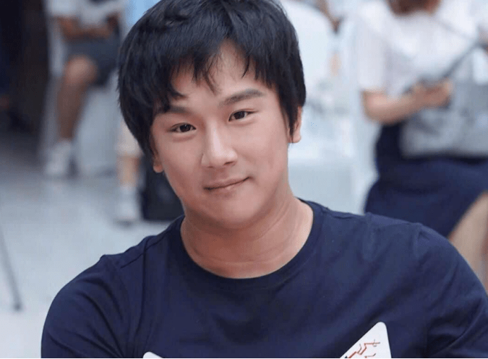 1000多万票才拿到手微博之夜流量郭炜炜为什么不要了