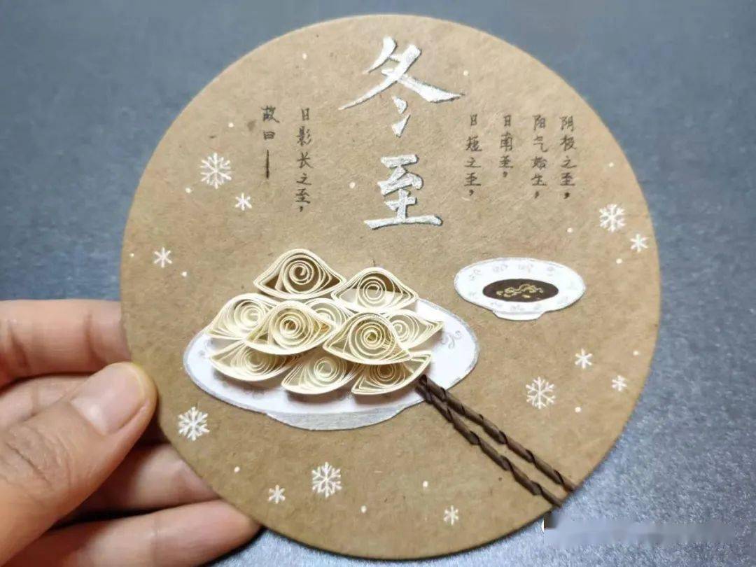 春晓衍艺品牌创始人,擅长手工美劳及教育心理学,热爱文学,摄影,瑜伽及