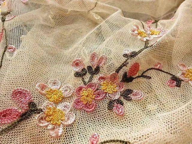 温柔有道马德拉刺绣的灵动与优雅