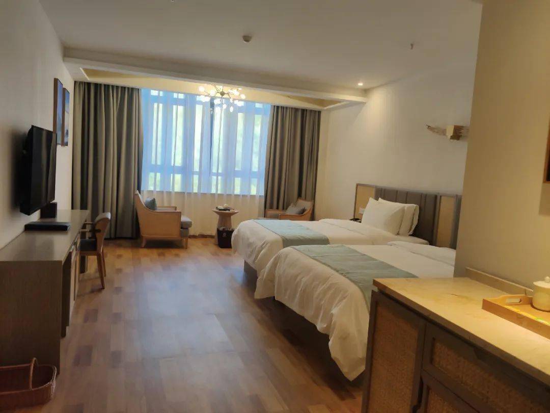 轻奢纯玩进牛山当大田樱花杠上德化石牛山美景胜收所向睥睨牛牛牛