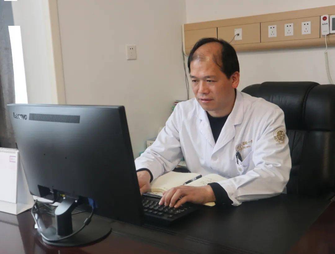 委员风采林文辉以硬核担当守护人民健康