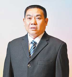 巫溪县水利局农村水利水电科负责人杨树海 奉节县委书记全国脱贫攻坚