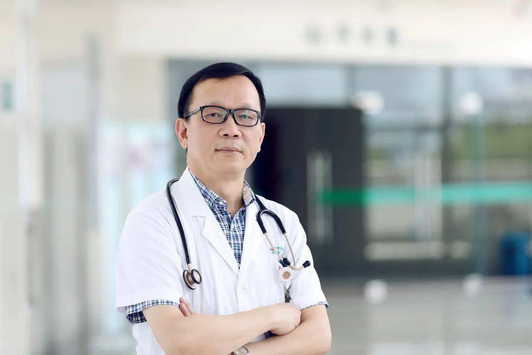 吴铁峰12专家团队介绍周三上午,下午,周四下午,周六上午.