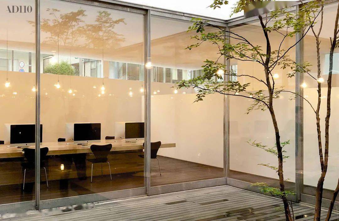 佐藤可士和从参观办公室开始到展览现场体会佐藤可士和