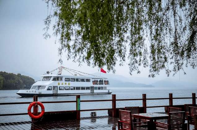 7月去天目湖怎么穿搭_男生穿搭