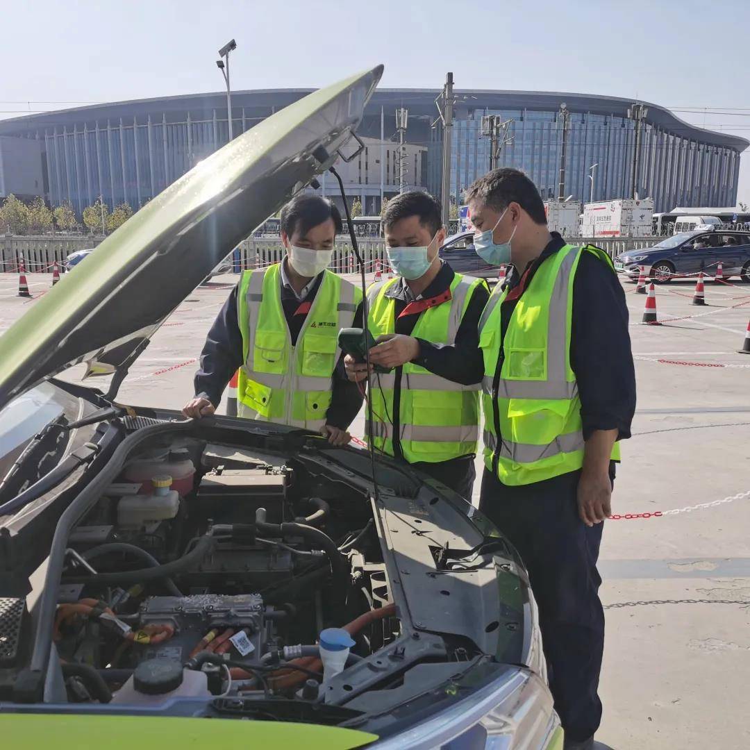 这家企业引领绿色出行,投放新能源出租车占上海总量近6成