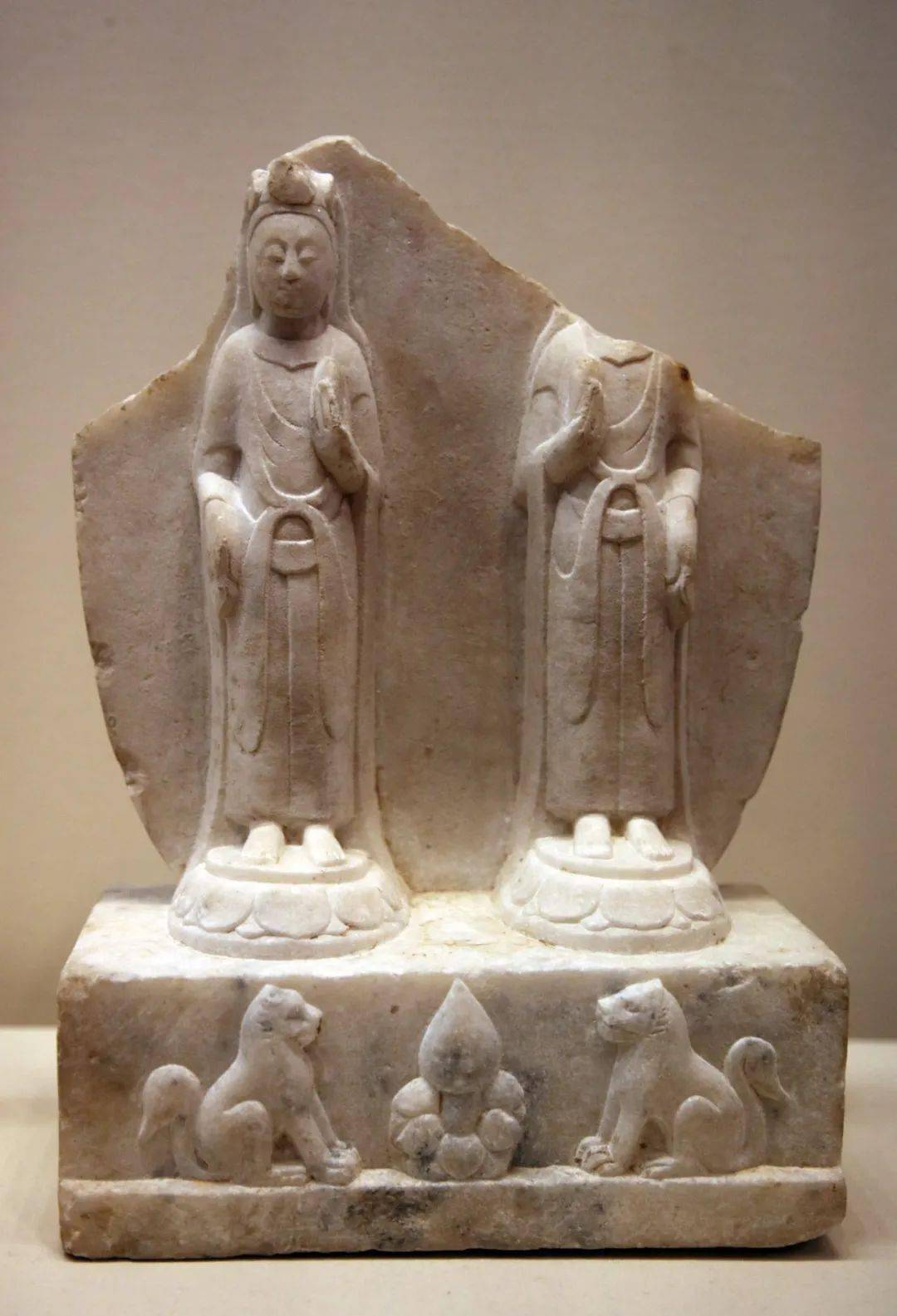 国家博物馆中的曲阳修德寺白石造像