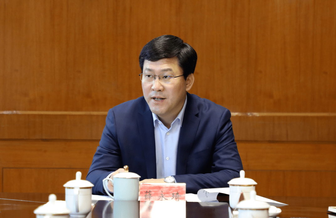 薛永琦主持召开区政府专题会议
