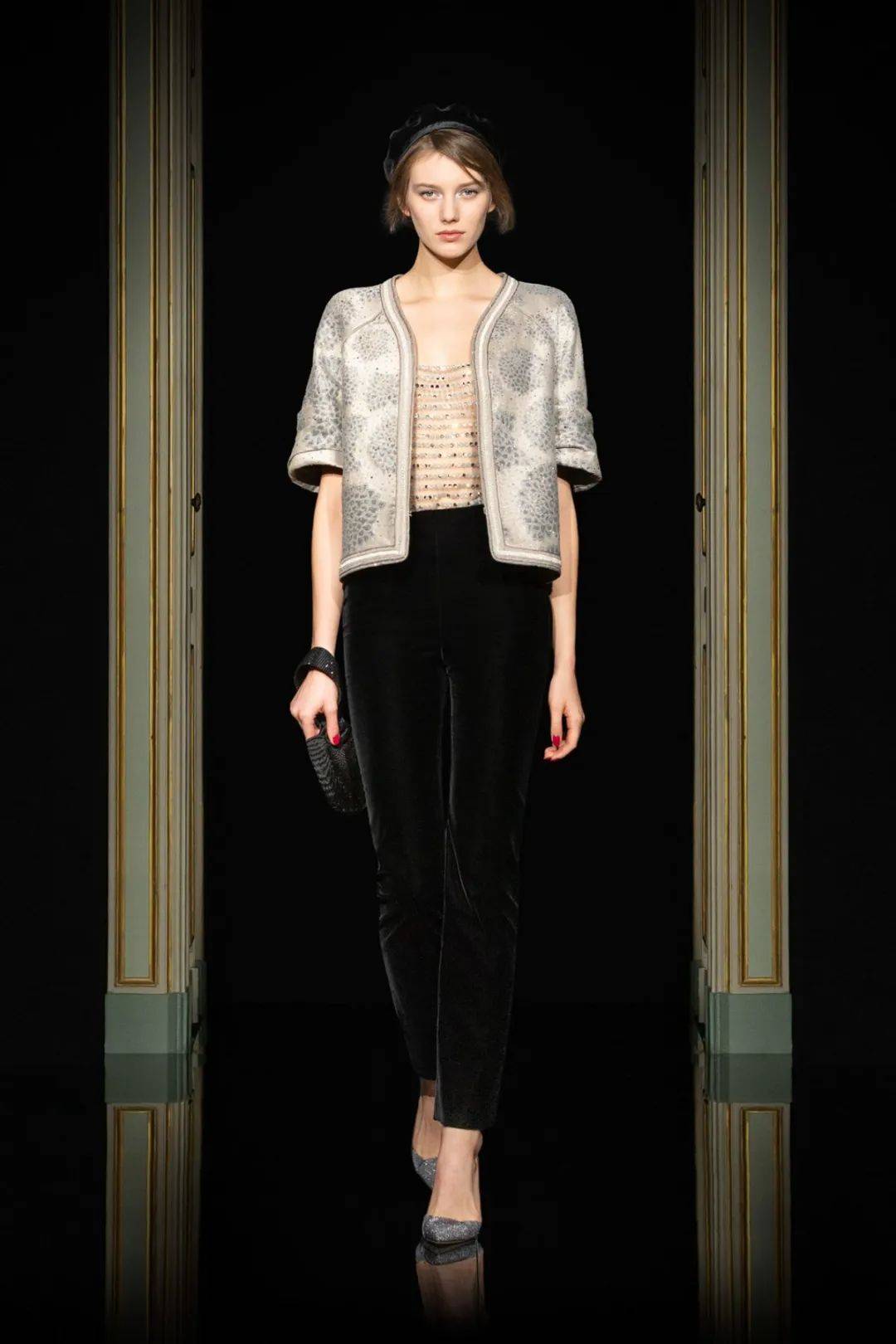 【阿玛尼】giorgio armani privé 2021春夏高级定制系列!_时装
