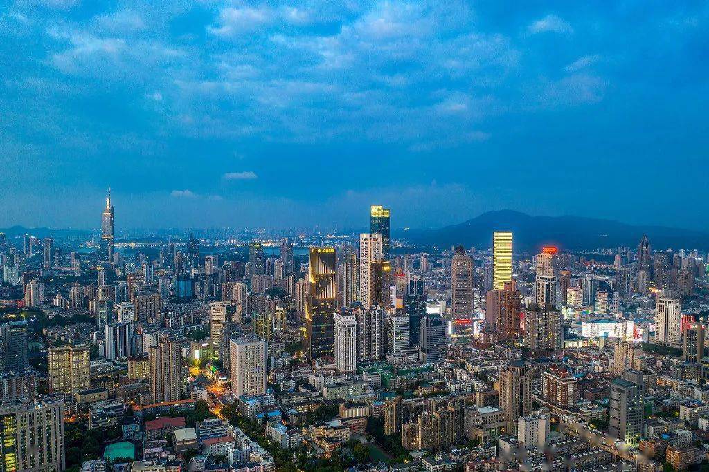 南京首次上榜gdp十强城市央视_南京各区gdp