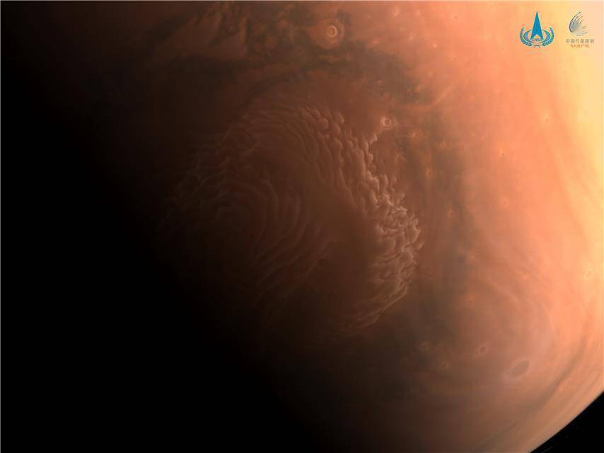 科学|来看火星高清大图，天问一号拍的！