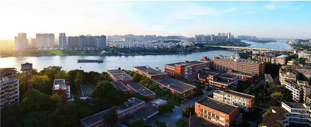 「公办」【广州大学纺织服装学院】2021年3 证书招生计划