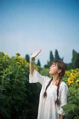 c6ad2eeb4cd54ef99460855a41d48272.jpeg