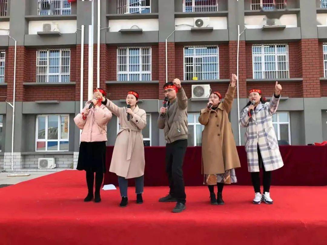 壮观献县求是学校高考百日誓师大会