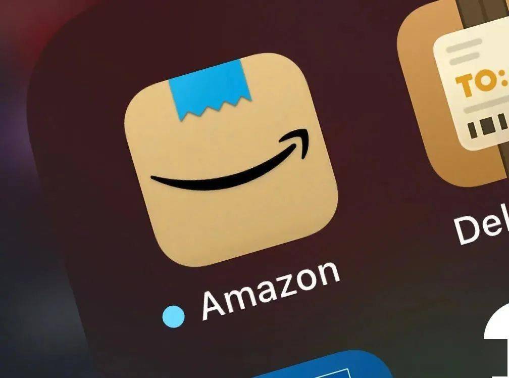 亚马逊新logo遭群嘲 微调后终于不像希特勒了 网友