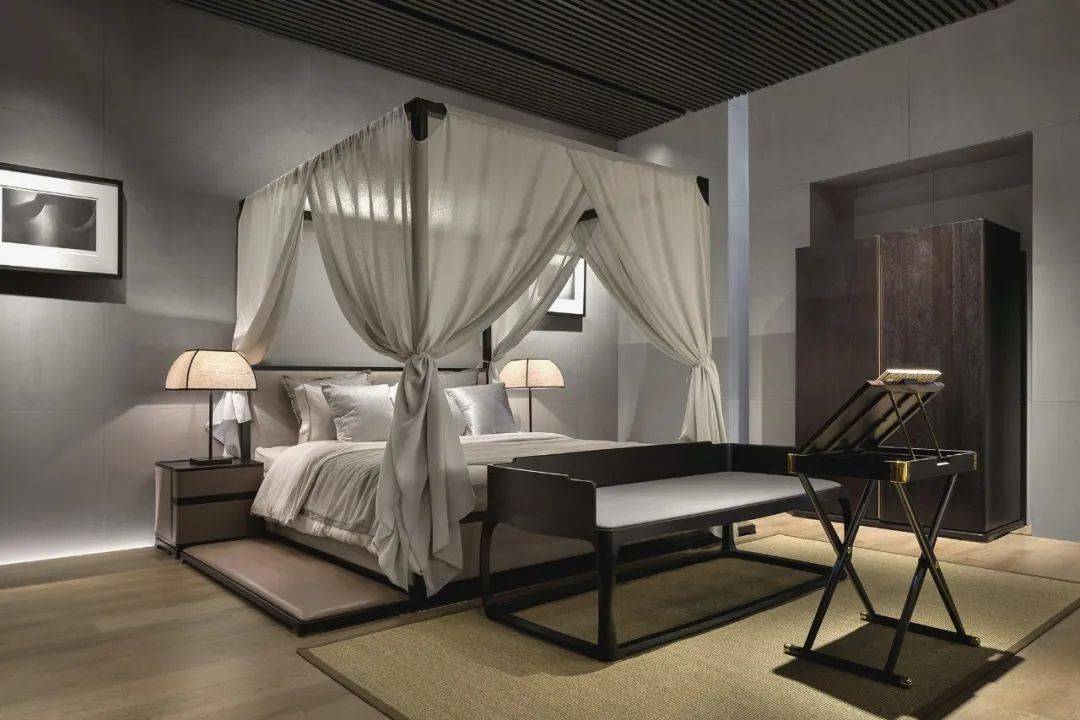 专注原创设计,全案服务升级在今年第45届名家具展上,天物做出了新调整