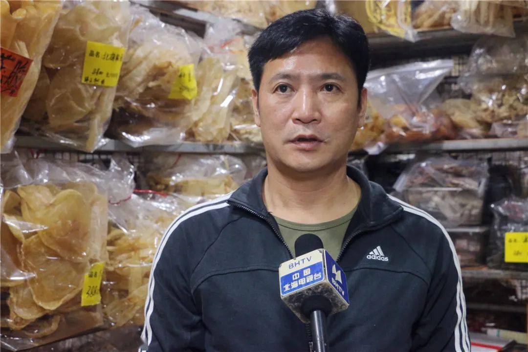 他坚守诚信20年_张春雄