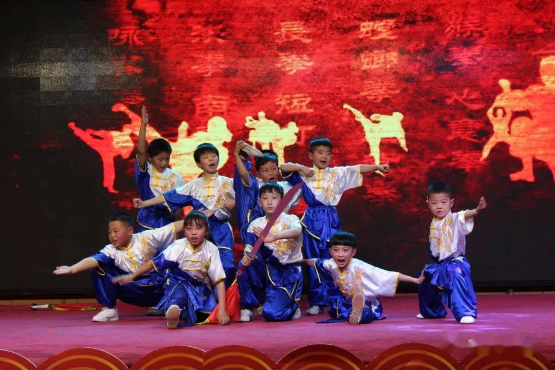 武术热搜!这些少儿春晚精选您知道吗?_表演