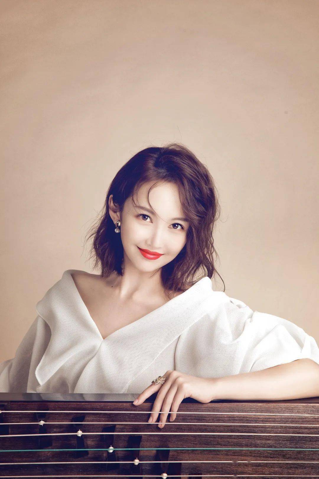 20-100元丨文华奖得主,古筝女神李杨冠宇优雅来袭!_中国文化部