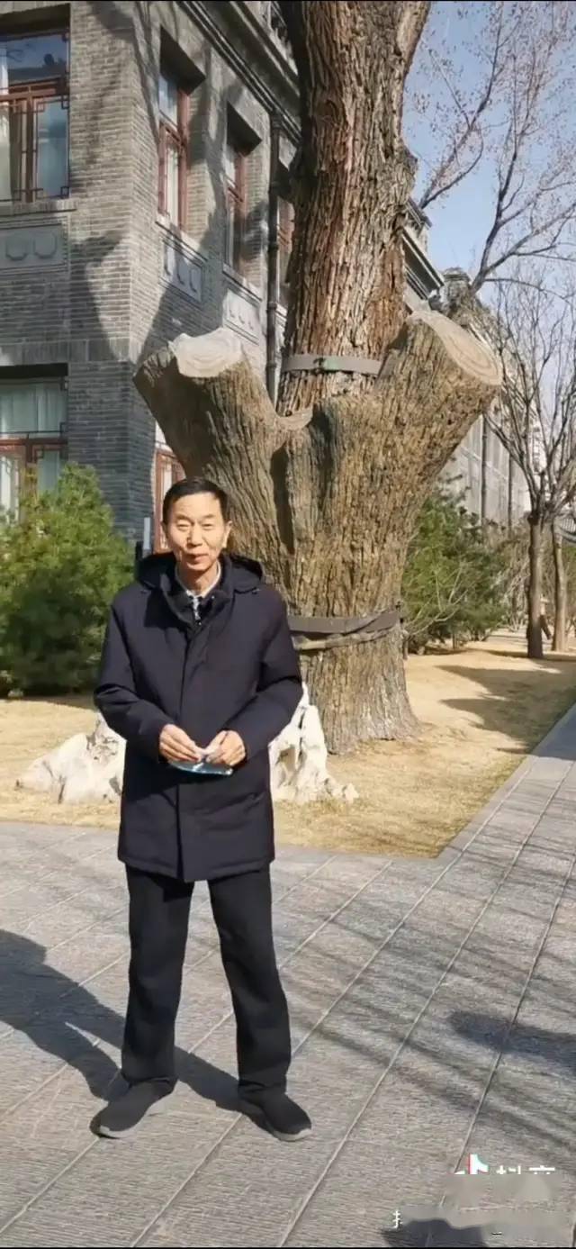 太原晋商博物馆偶遇前太原市市长耿彦波和大家聊家常