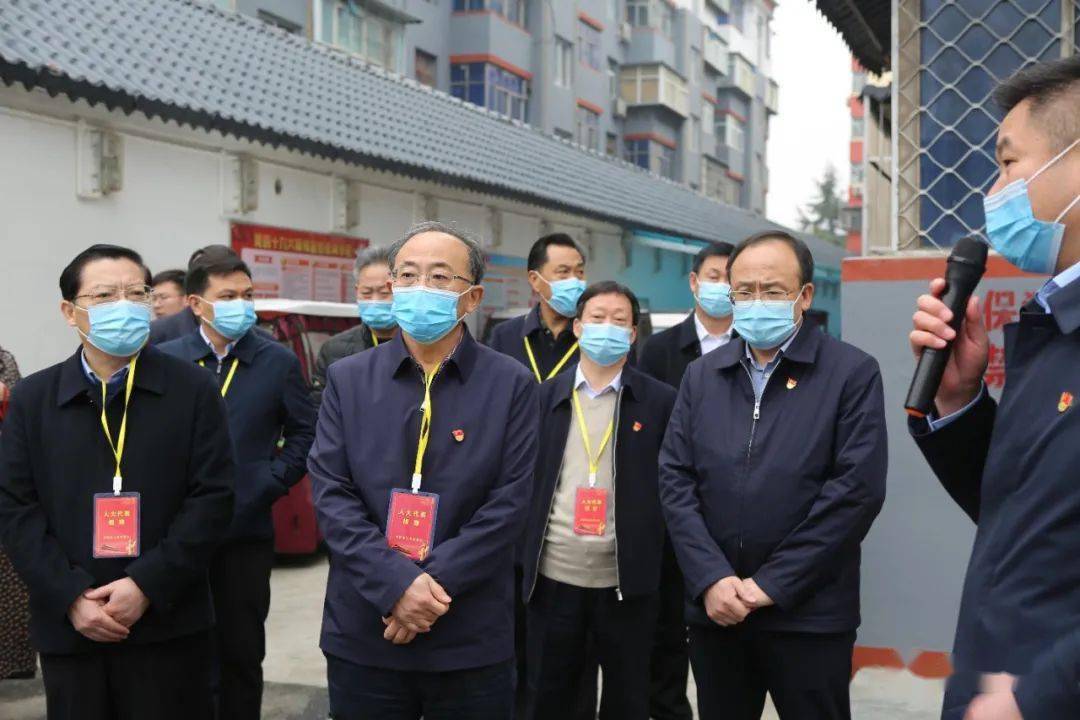 吴中阳带队专项视察老旧小区改造工作