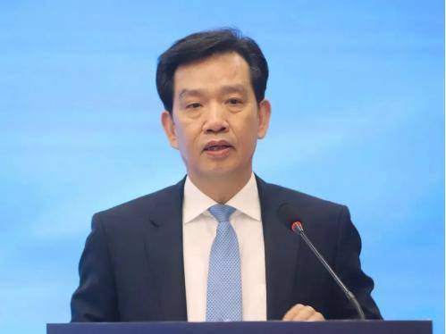 在湖州市副市长项乐民,南浔区委书记杨卫东,贝发集团董事长邱智铭的