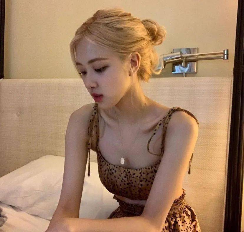 85e2bb8d3a5d41c6921cbf379cd18bd8.jpeg