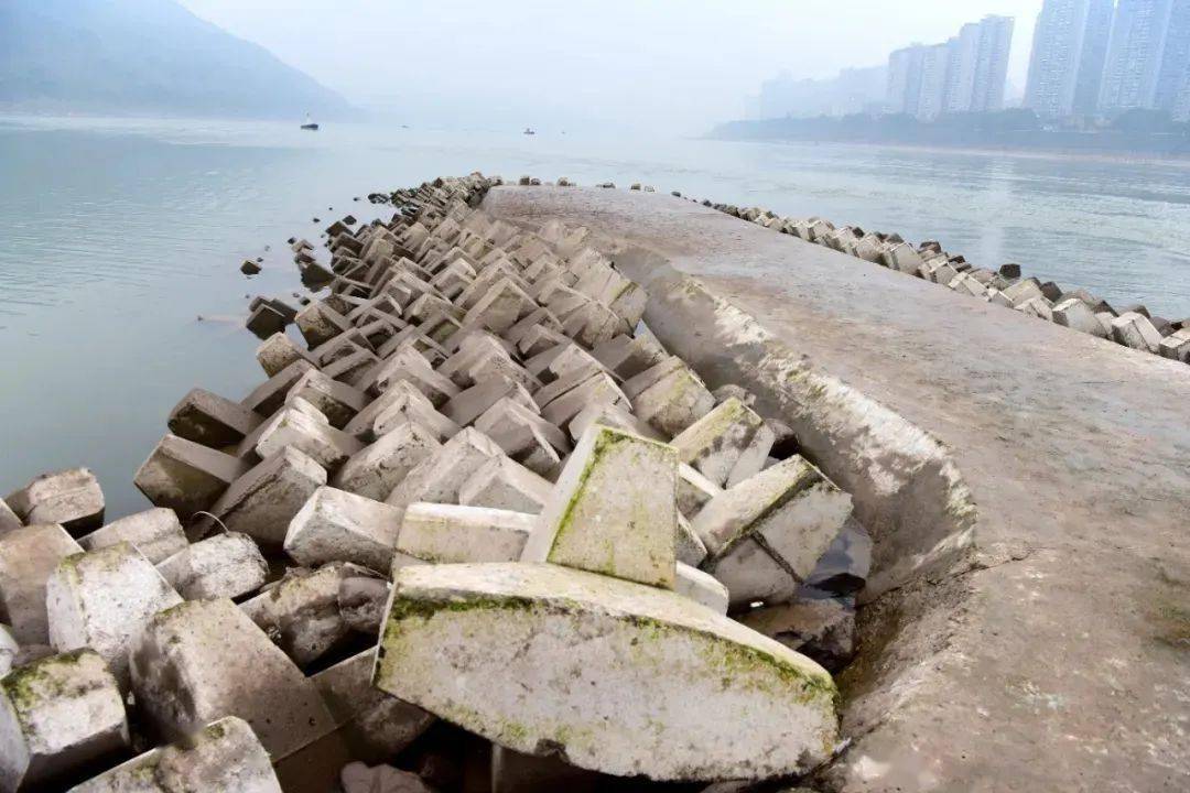 到底是什么?_丁坝