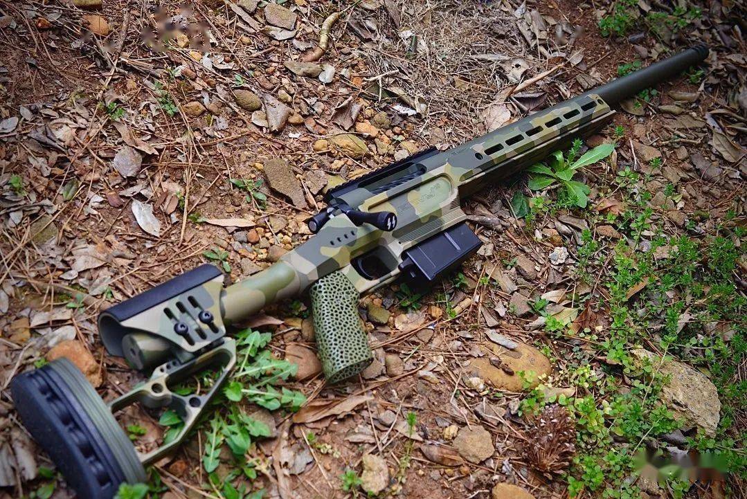 【拉大栓的美妙感觉】搭在扳机上的食指 到底是紧绷还是柔和的呢?