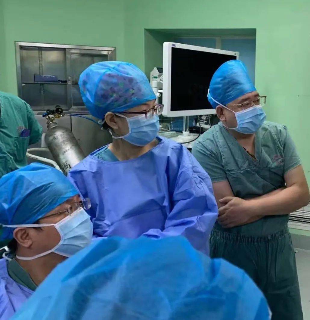 哈尔滨市儿童医院心胸外科完成省内第一台胸腔镜下儿童动脉导管结扎