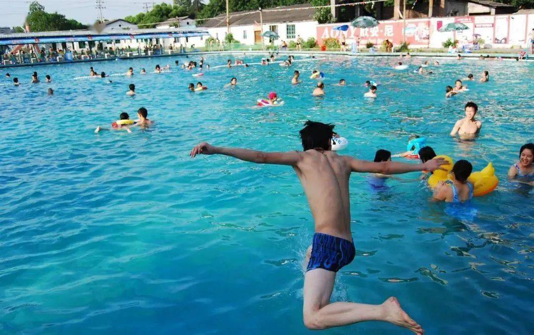 坚持游泳你会获得这5个好处