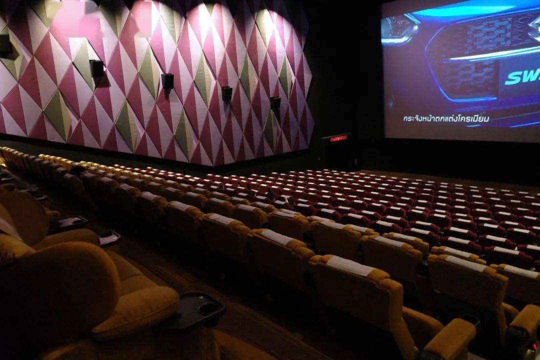 第一次在泰国看英语电影我随手记了这些好用表达