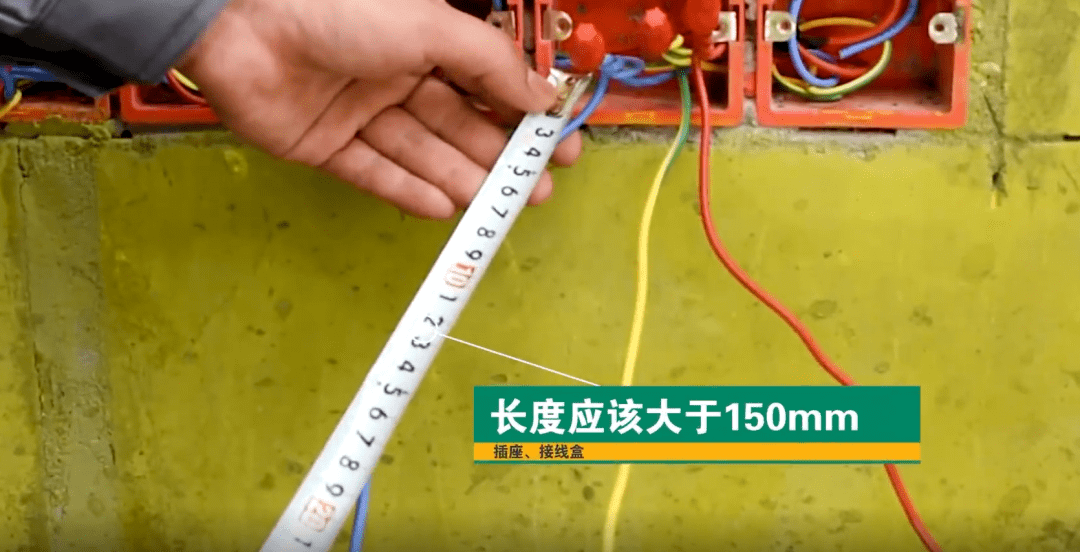 怎样装鱼漂视频 27ff32b2d47e4ce2afa332dd356fceba.png