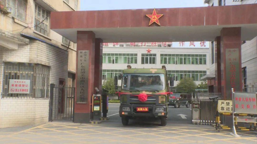 我区42名青年即将奔赴军营