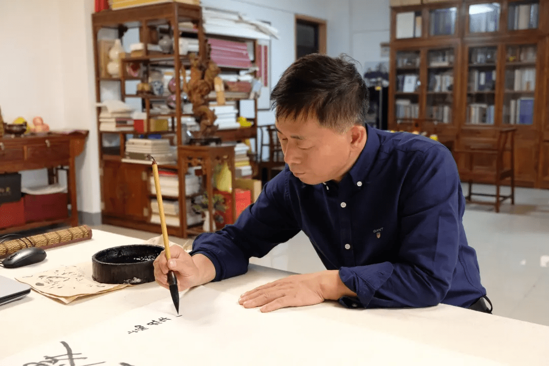 师者匠心马健中做学生的忘年挚友