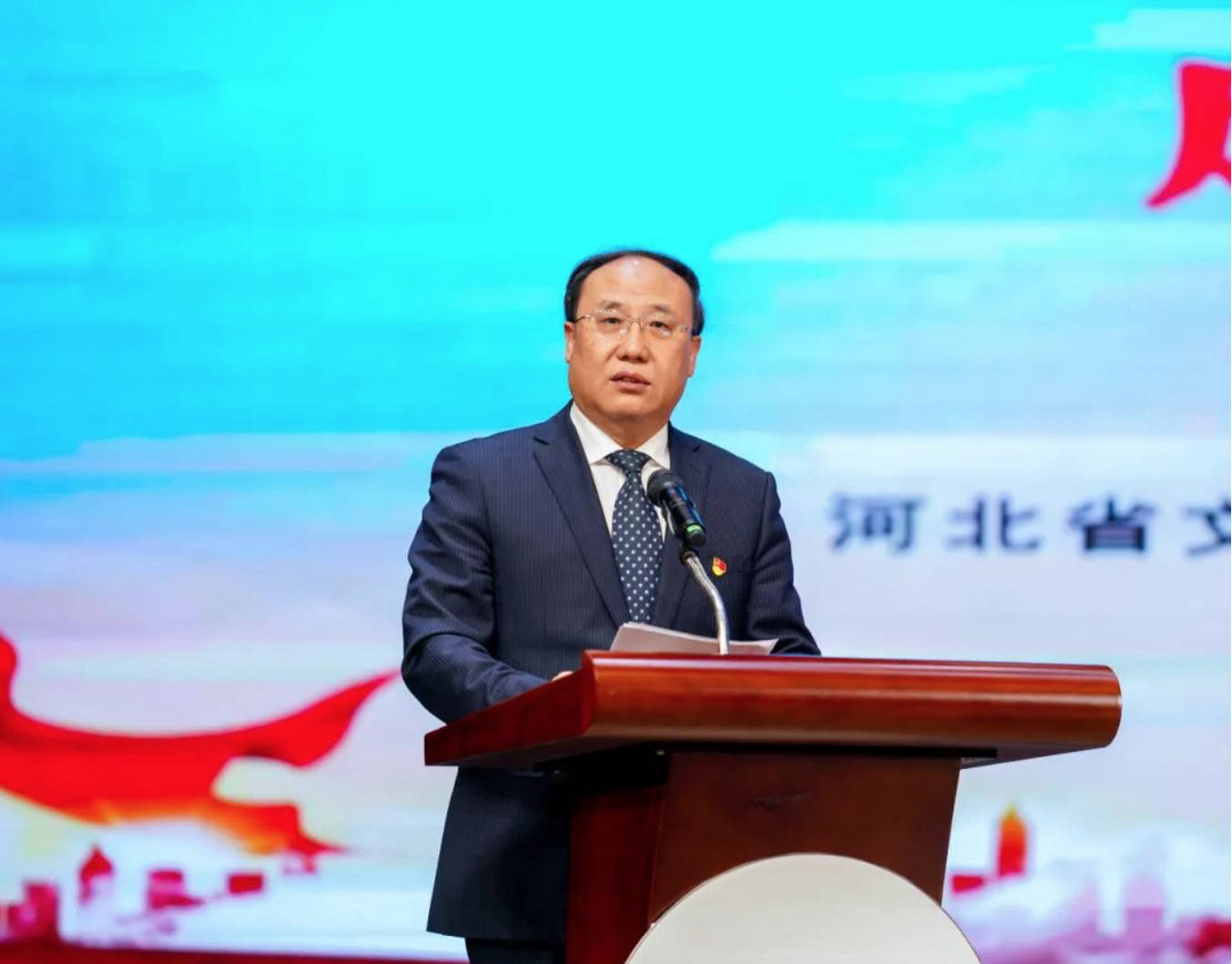 那书晨指出,成立河北文化和旅游网络学院,推进干部人才在线学习培训