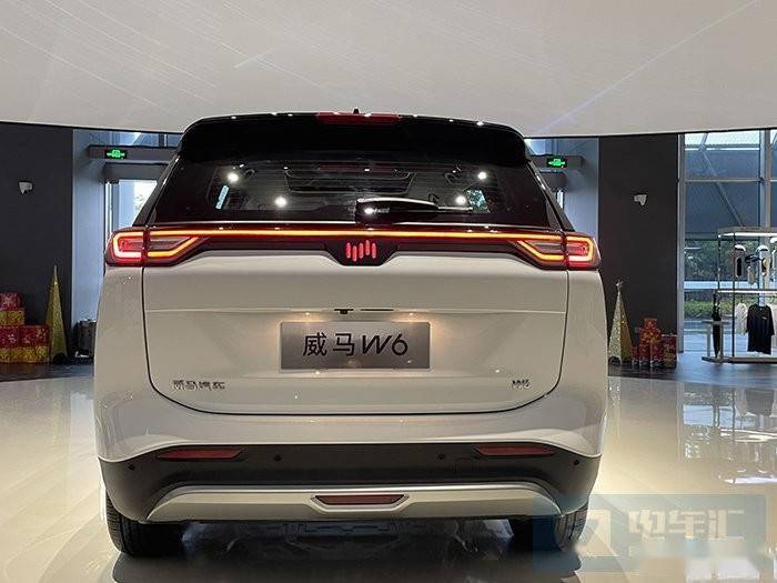 首款实现无人驾驶量产车型，威马W6静态实拍体验_搜狐汽车_搜狐网