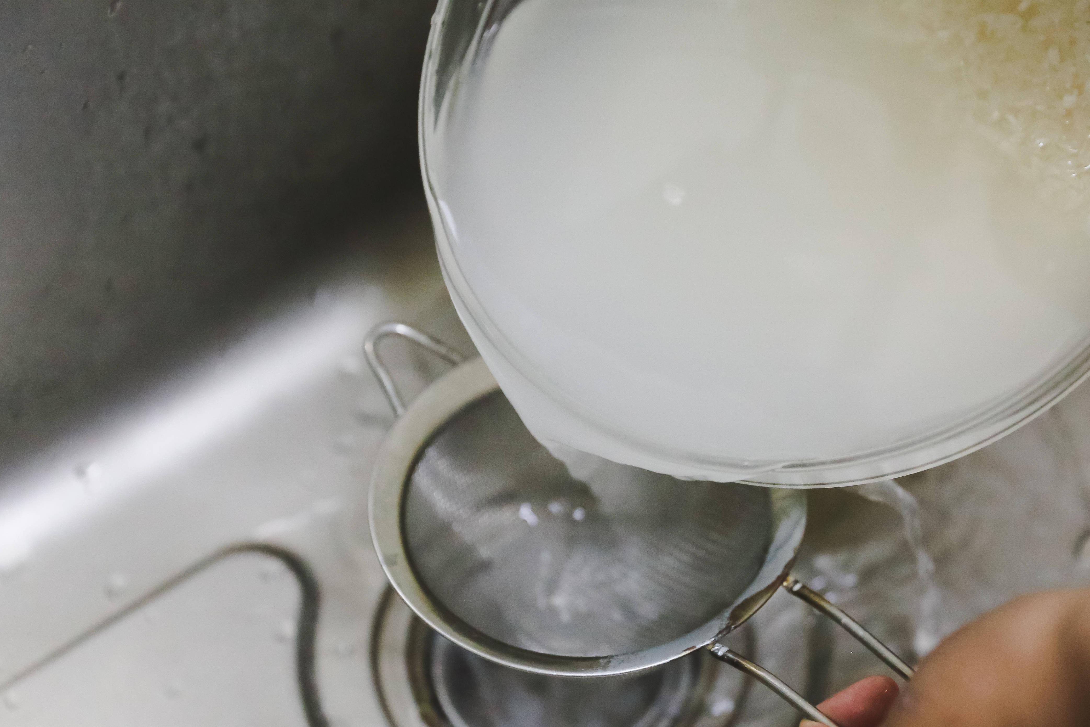 知道正确的洗米方法吗用这种方法洗大米味道喷香粒粒劲道分明