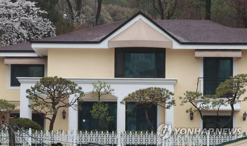 韩国检方扣押朴槿惠私宅