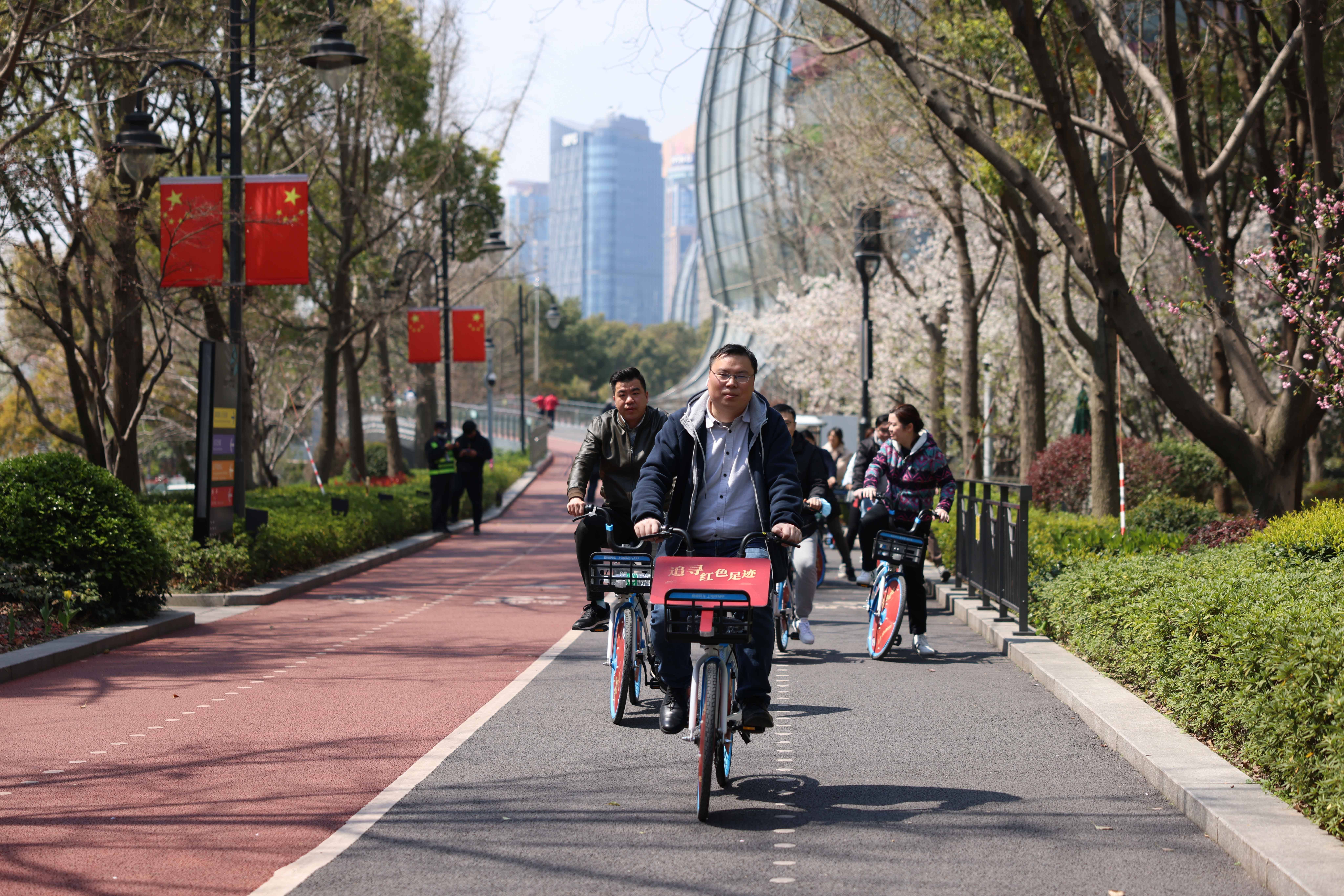 初心之路丨春暖花开，快来骑行打卡上海红色地标