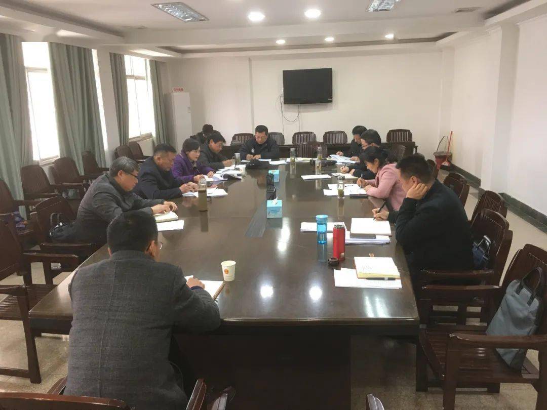 王紫娟积极回应了人大关切,表示认真研究政策,吸纳委员建议,进一步