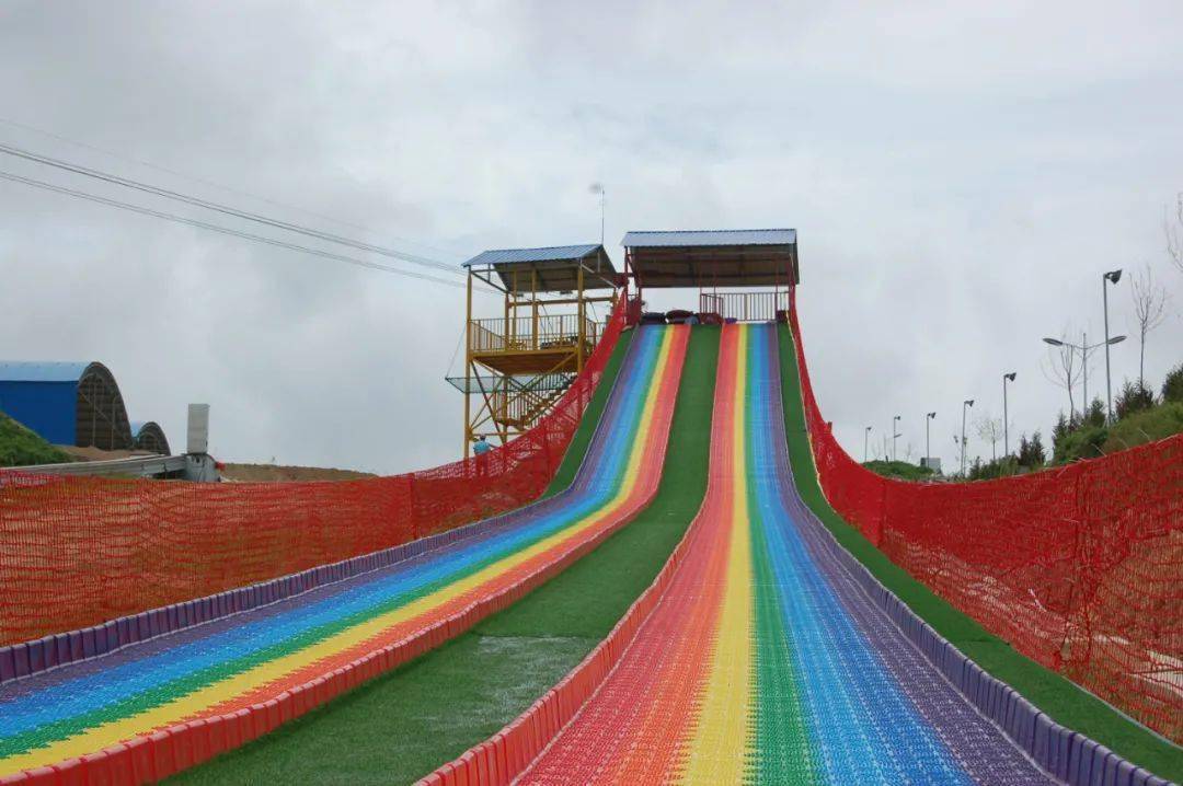 超赞!威海地中海游乐园恐龙乐园3月27日开幕啦!门票免费送!